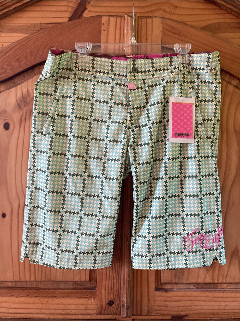 Women’s Ten-80 Kensington green long boardshorts size 11 - NWT